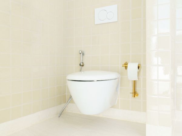 Odkryj wygodę i oszczędność miejsca z wiszącą miską WC - innowacyjne rozwiązanie dla Twojej łazienki